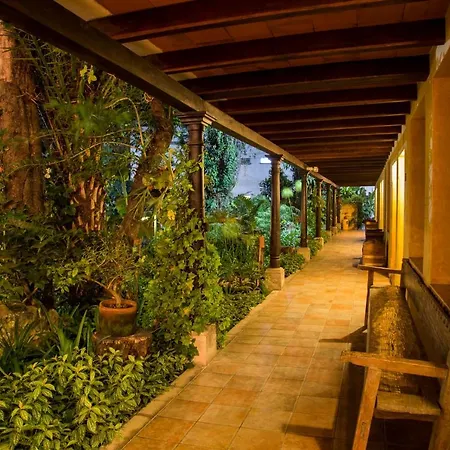 Hotel Las Farolas-3